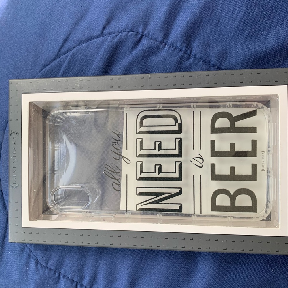 iPhone XS Max Luxendary silicon clear case NEW